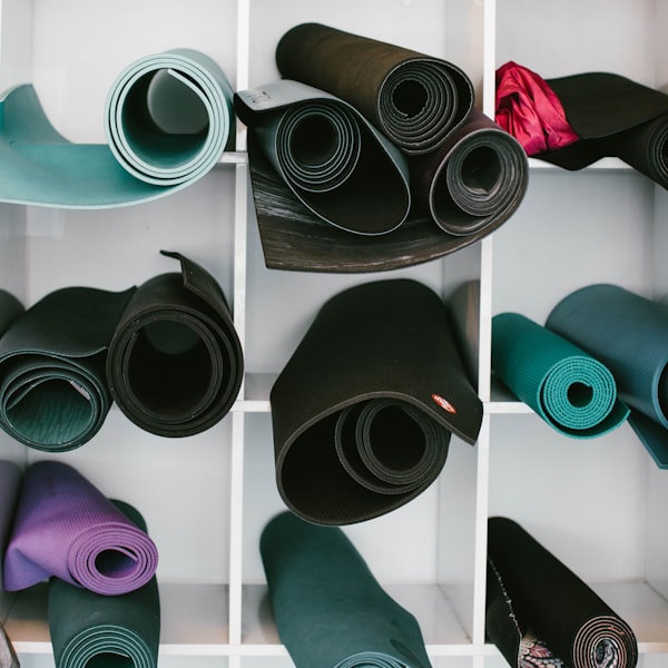 Non-Slip Pro Yoga Mat 6mm Extra Thick with Strap